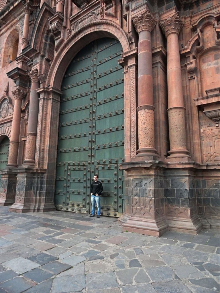 Puerta de la catedral de Cuzco